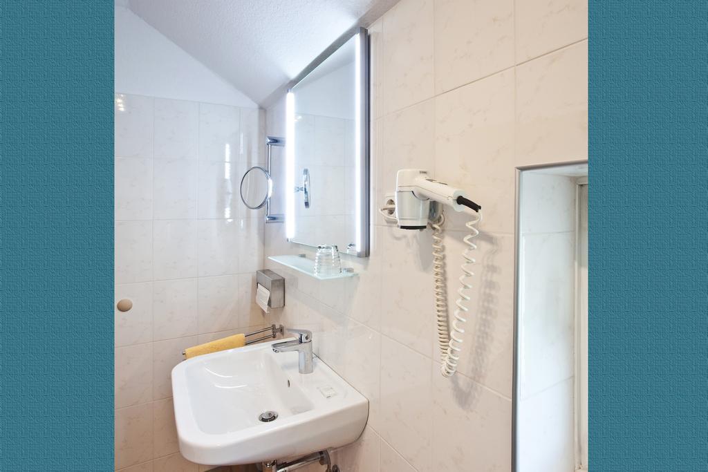 Zur Kastanie Mülheim an der Ruhr Quarto foto